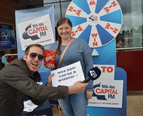 Were you pap'd by the Capital Street Stars?