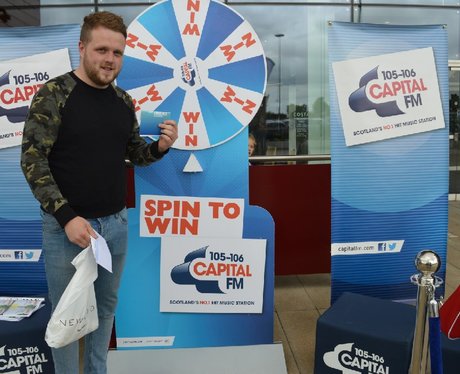 Were you pap'd by the Capital Street Stars?