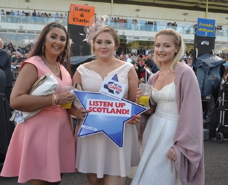Were you pap'd by the Capital Street Stars?