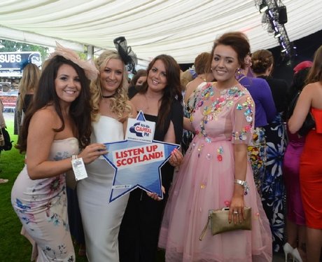 Were you pap'd by the Capital Street Stars?