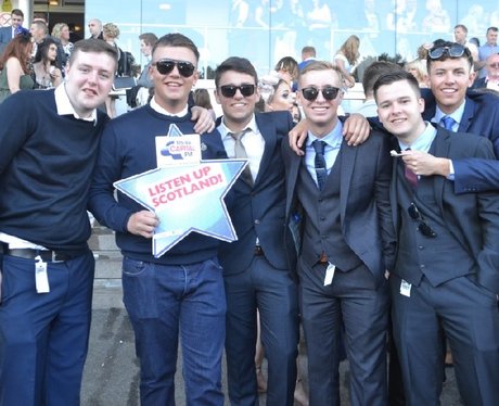 Were you pap'd by the Capital Street Stars?