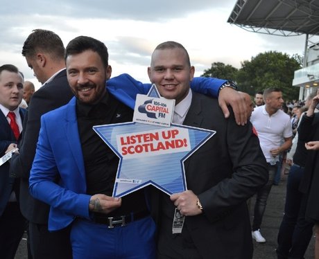 Were you pap'd by the Capital Street Stars?