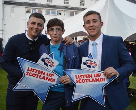 Were you pap'd by the Capital Street Stars?