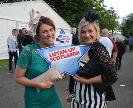 Were you pap'd by the Capital Street Stars?