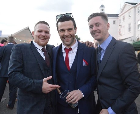 Were you pap'd by the Capital Street Stars?