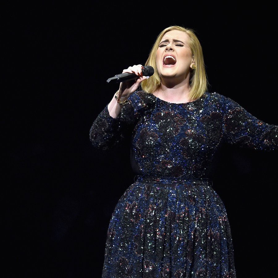 Adele Live 2016 - North American Tour In Los Angeles, CA