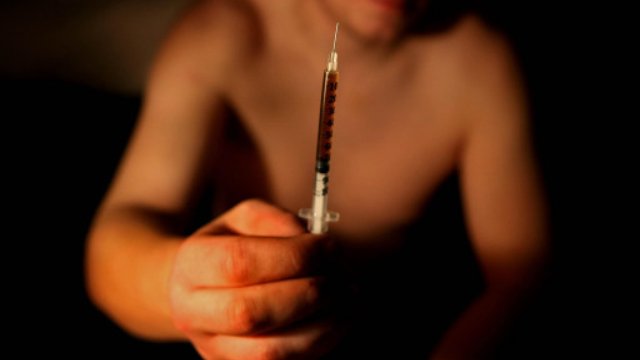 Heroin needle drugs