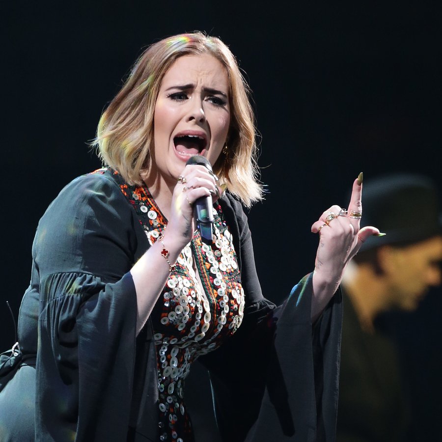 Adele Performing At Glastonbury