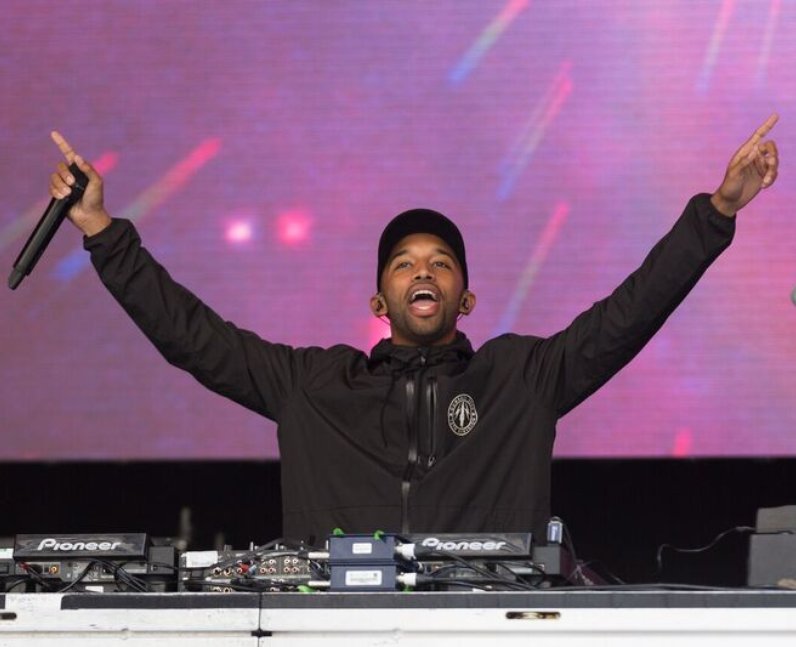 DJ Charlsey Fusion Festival 2016