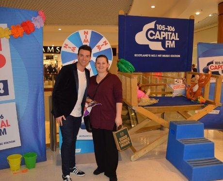 Were you pap'd by the Capital Street Stars?