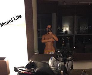 Kim Kardashian naked 