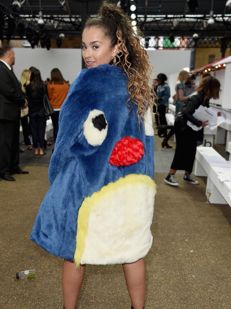 Fashion Week Ella Eyre