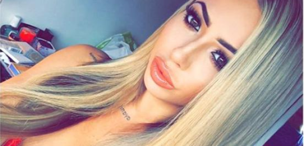 10. Holly Hagan's Blonde Hair Transformation: See Her ... - wide 7