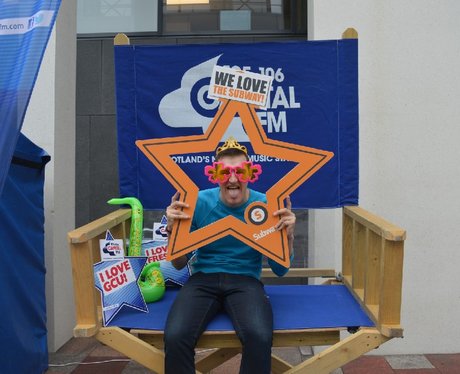 Were you pap'd by the Capital Street Stars?