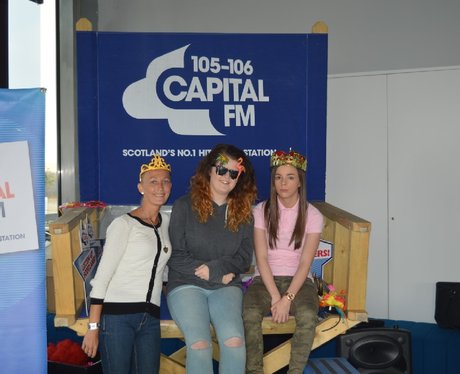 Were you pap'd by the Capital Street Stars?