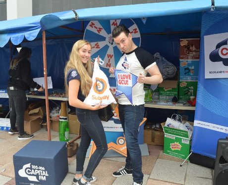 Were you pap'd by the Capital Street Stars?