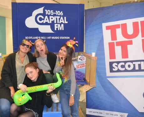 Were you pap'd by the Capital Street Stars?