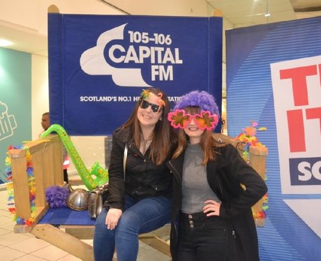 Were you pap'd by the Capital Street Stars?