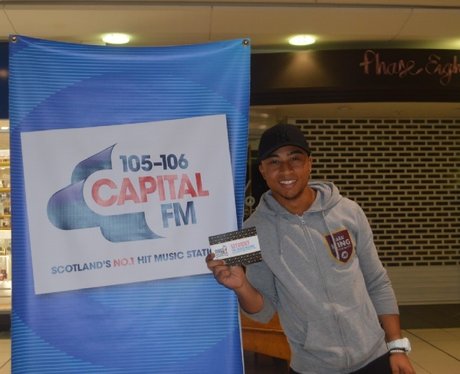Were you pap'd by the Capital Street Stars?