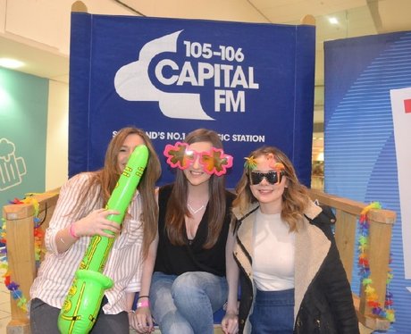 Were you pap'd by the Capital Street Stars?