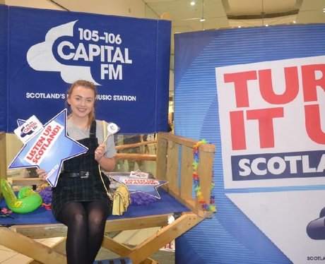 Were you pap'd by the Capital Street Stars?