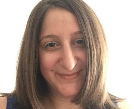 Honey G with no sunglasses