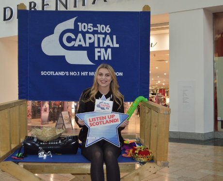 Were you pap'd by the Capital Street Stars?