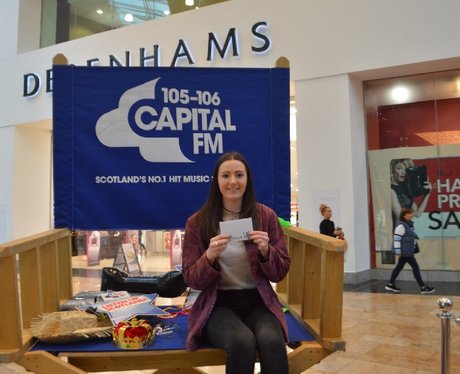 Were you pap'd by the Capital Street Stars?