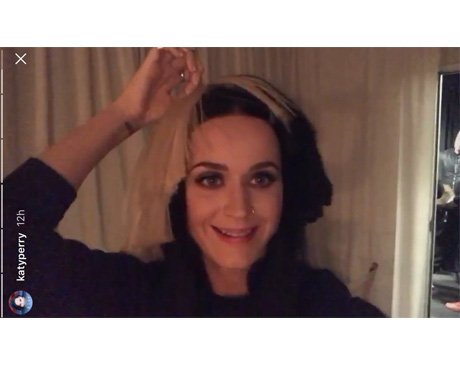 Katy Perry pretends that she's Sia