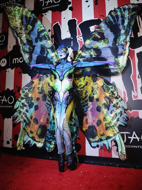 Celebs Who Go All Out For Halloween Heidi Klum