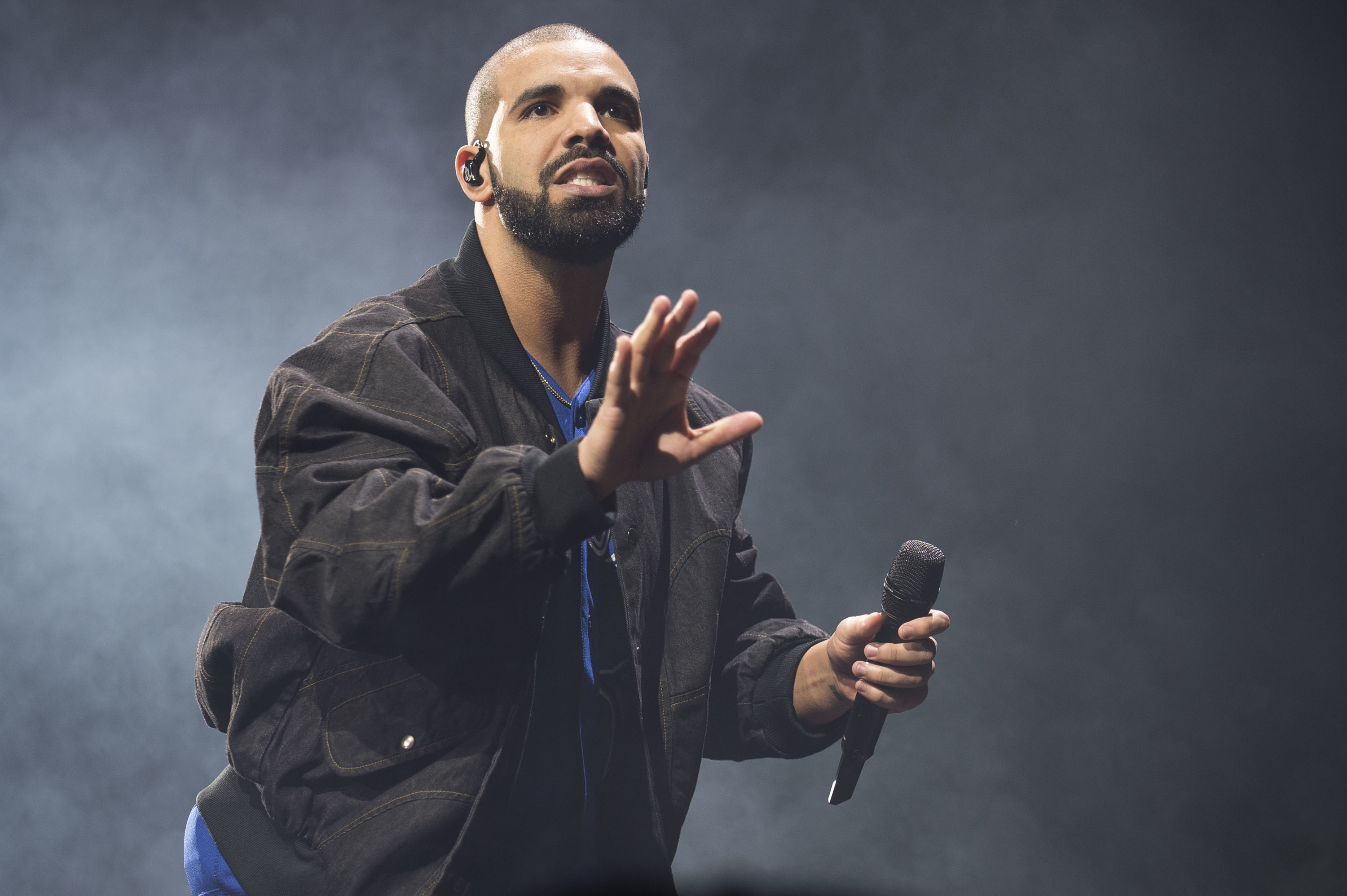 Drake at the Soul Train Awards