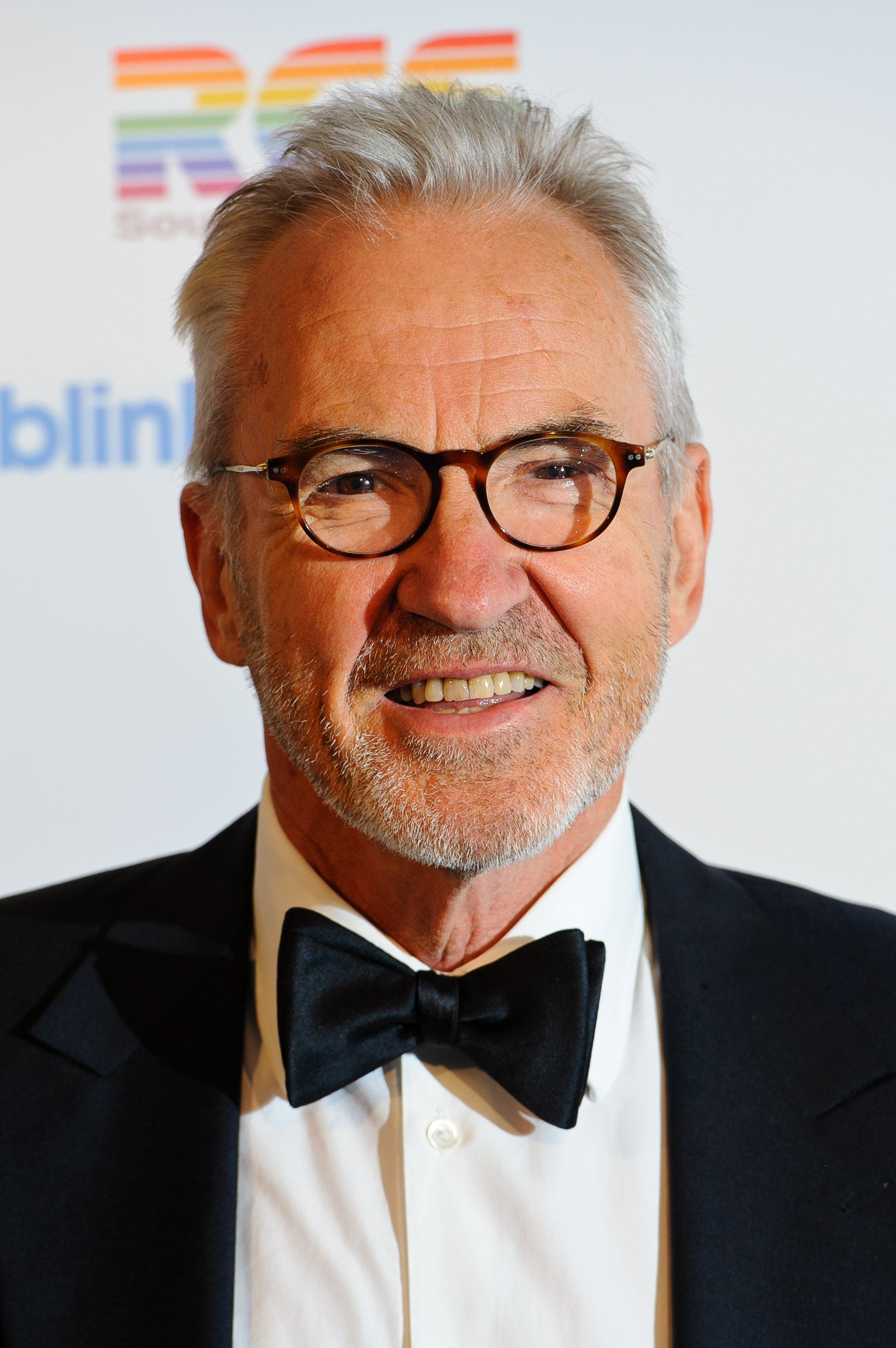 Larry Lamb