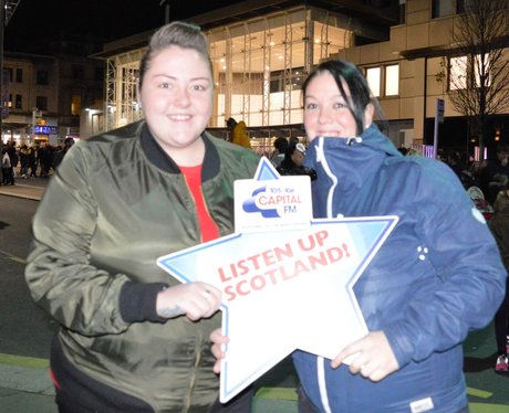Were you pap'd by the Capital Street Stars?