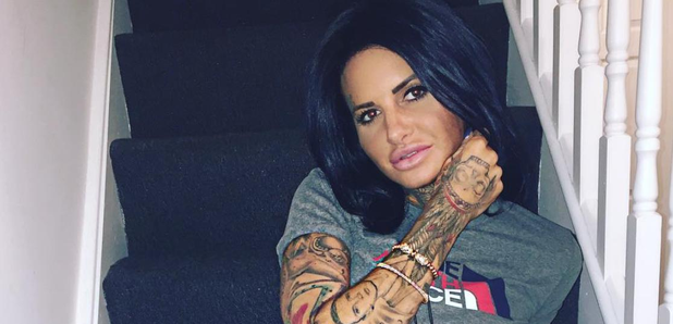 Should you date a woman with tattoos? All must-know facts | Dating Women  with Tattoos