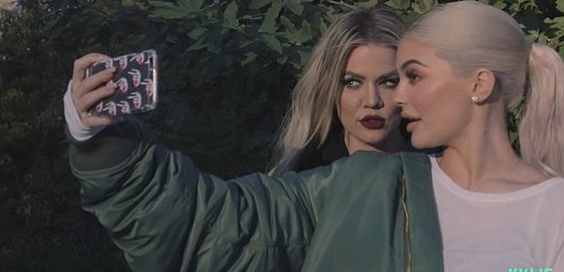 Kylie Jenner selfie 