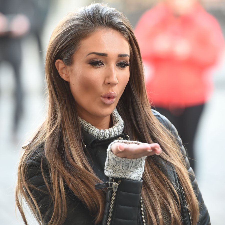 Fans Think That Megan Mckenna Copied Kylie Jenners Lip Kits And We Can