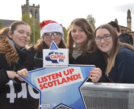 Were you pap'd by the Capital Street Stars?