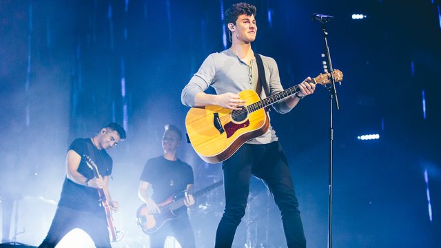 Shawn Mendes Jingle Bell Ball 2016