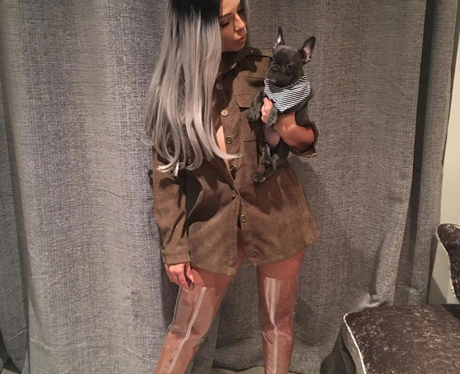 Cara De La Hoye shows off new grey hair