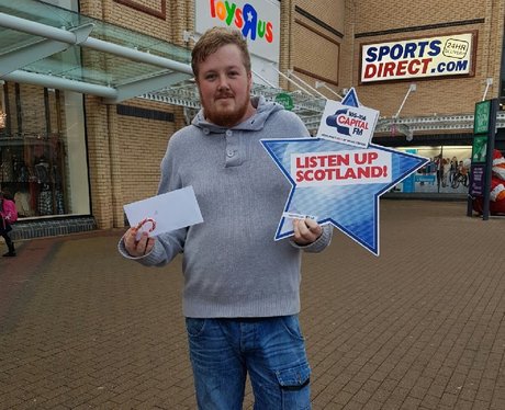 Were you pap'd by the Capital Street Stars?