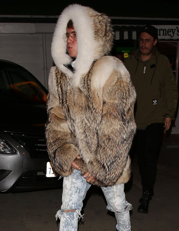 Justin Bieber's Fur Coat Continues His Head-Scratching Year in