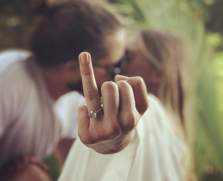 Margot Robbie shows off wedding ring
