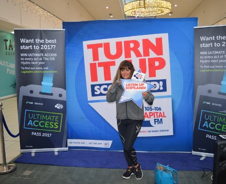 Were you pap'd by the Capital Street Stars?
