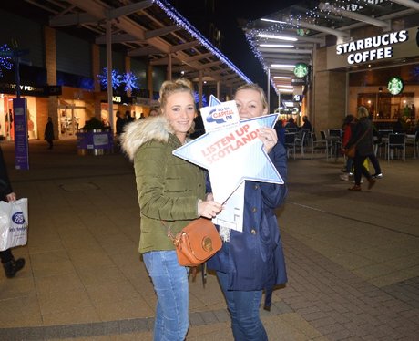 Were you pap'd by the Capital Street Stars?