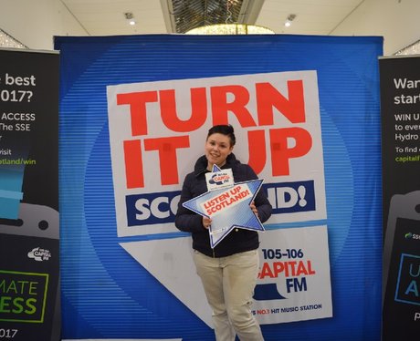Were you pap'd by the Capital Street Stars?
