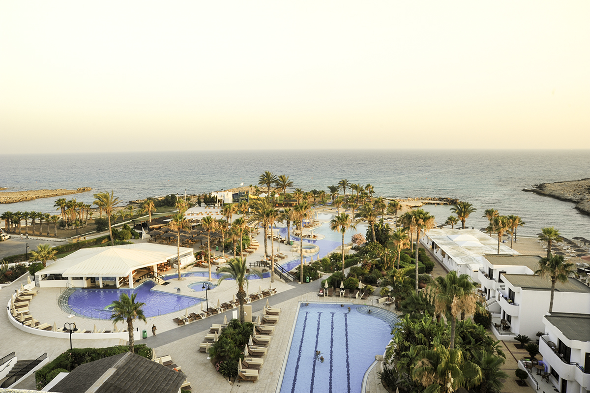 Adams Beach Hotel in Nissi Bay in Ayia Napa, Cypru