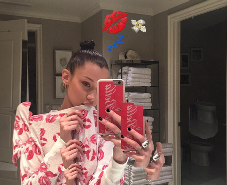 Bella Hadid in lip jumper