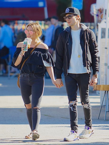 Hilary Duff goes public with her new boyfriend