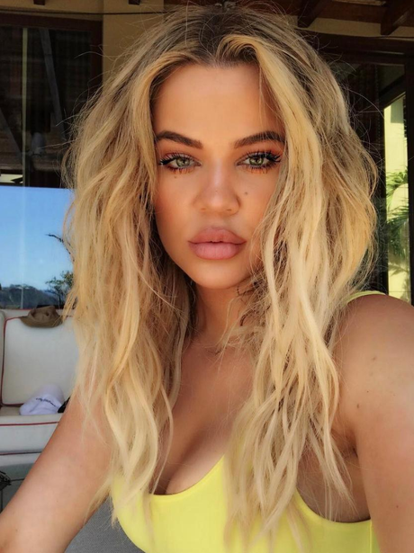Khloe Kardashian plump lips