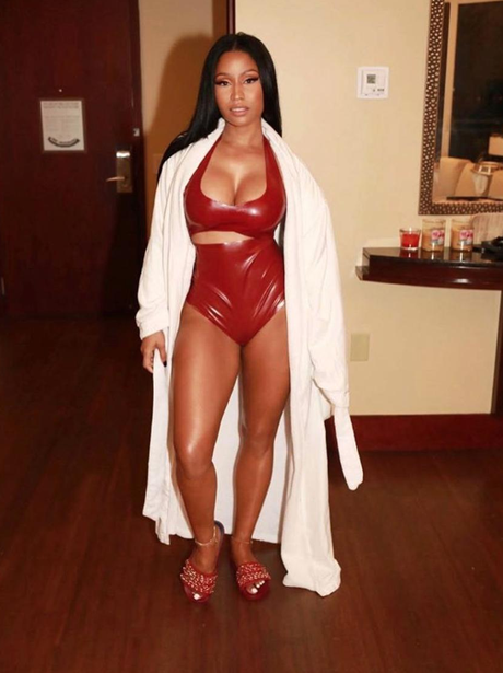 Nicki Minaj in latex